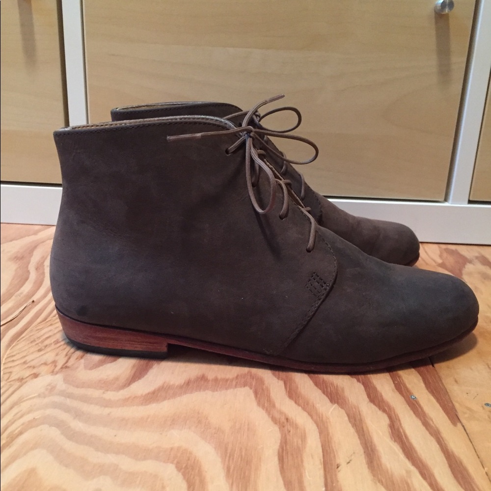 Nisolo Harper Chukka Boots